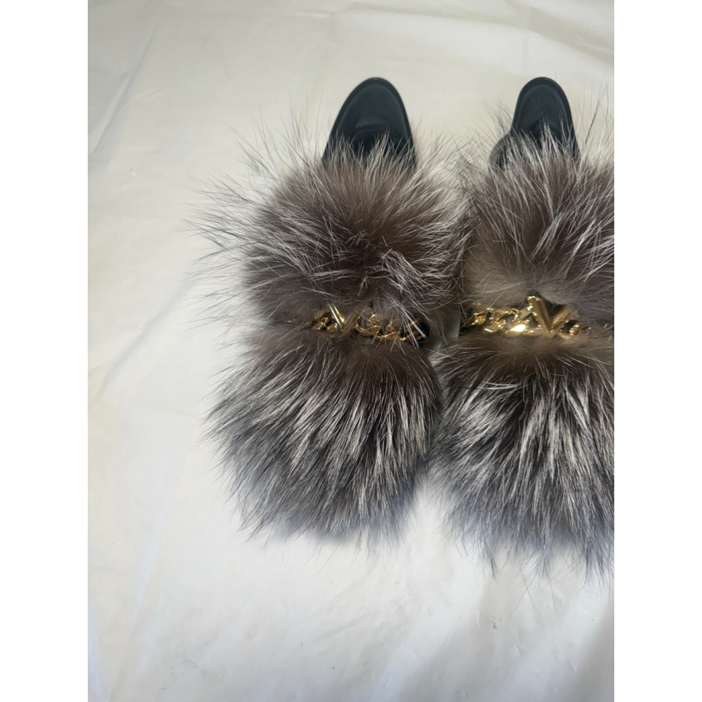 Louis Vuitton Prime Time Black Leather Gold Chain Logo fur Loafers Flats - Picture 15 of 16